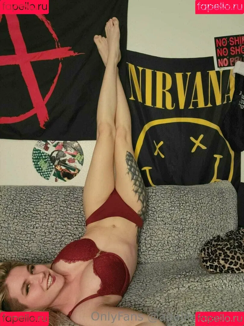 adalindgrayxo Onlyfans Photo Gallery 