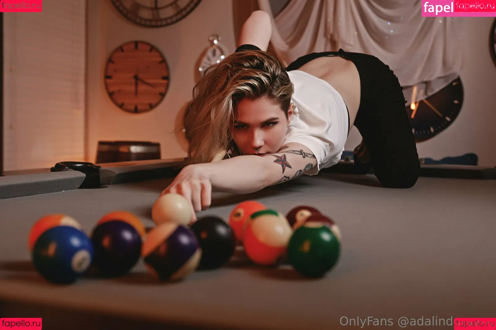 adalindgrayxo Onlyfans Photo Gallery 