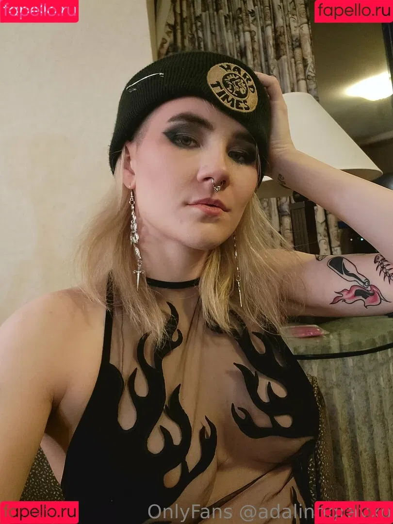 adalindgrayxo Onlyfans Photo Gallery 
