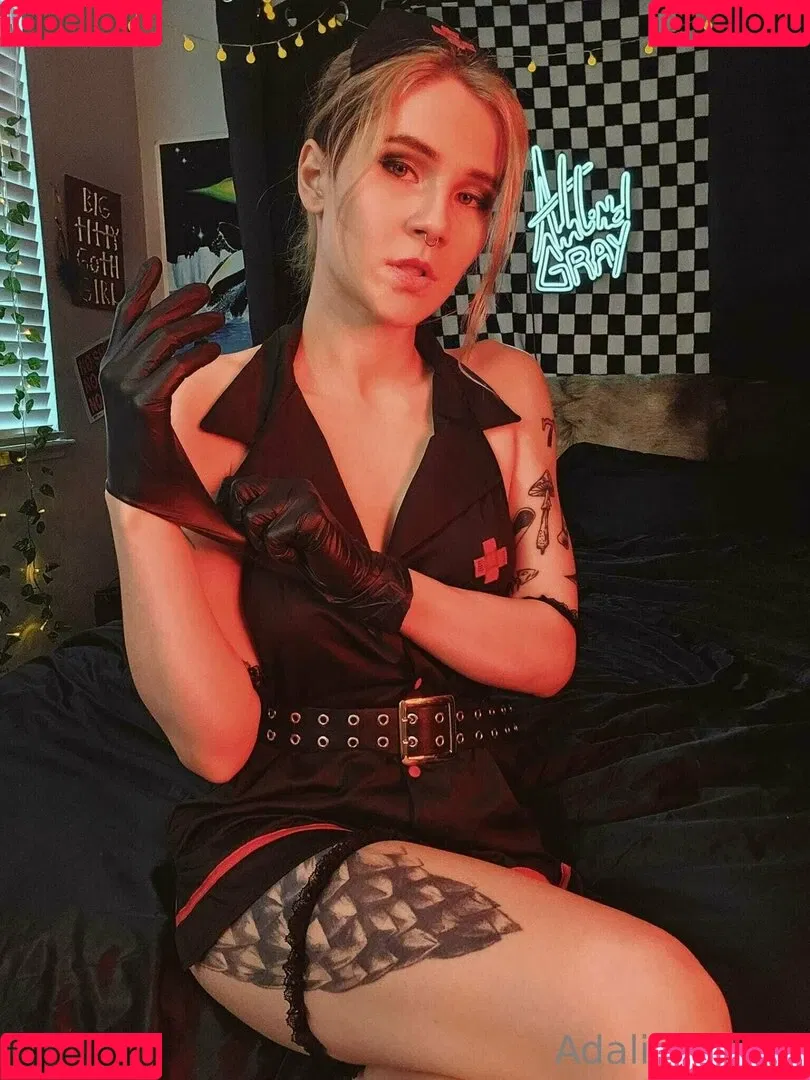 adalindgrayxo Onlyfans Photo Gallery 