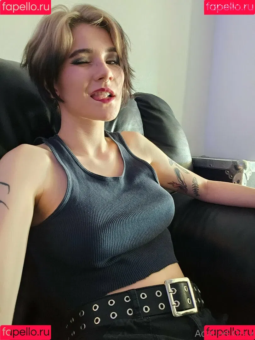 adalindgrayxo Onlyfans Photo Gallery 