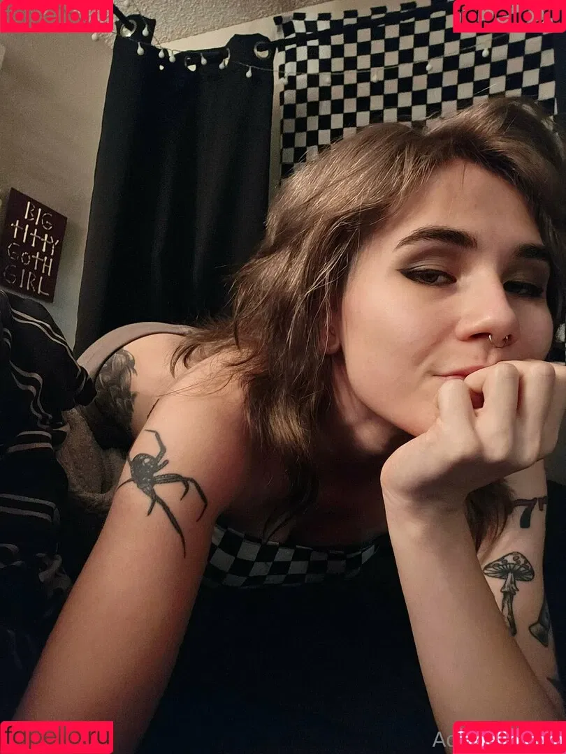 adalindgrayxo Onlyfans Photo Gallery 