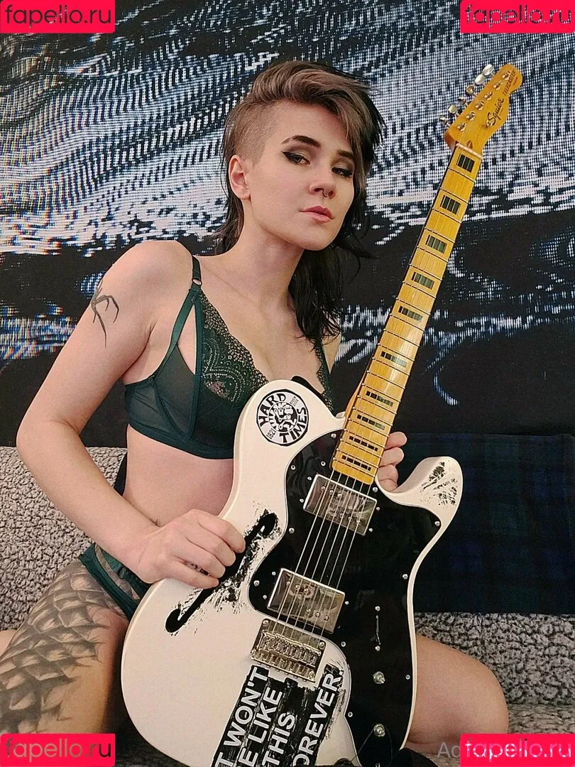 adalindgrayxo Onlyfans Photo Gallery 