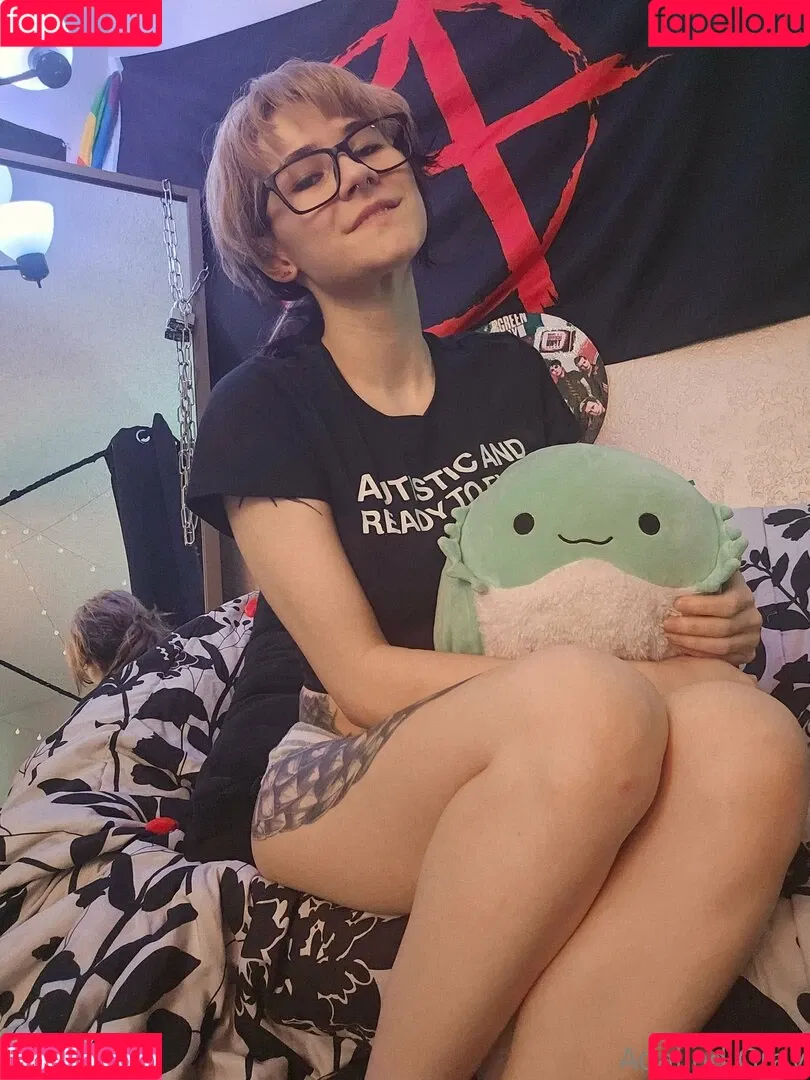 adalindgrayxo Onlyfans Photo Gallery 