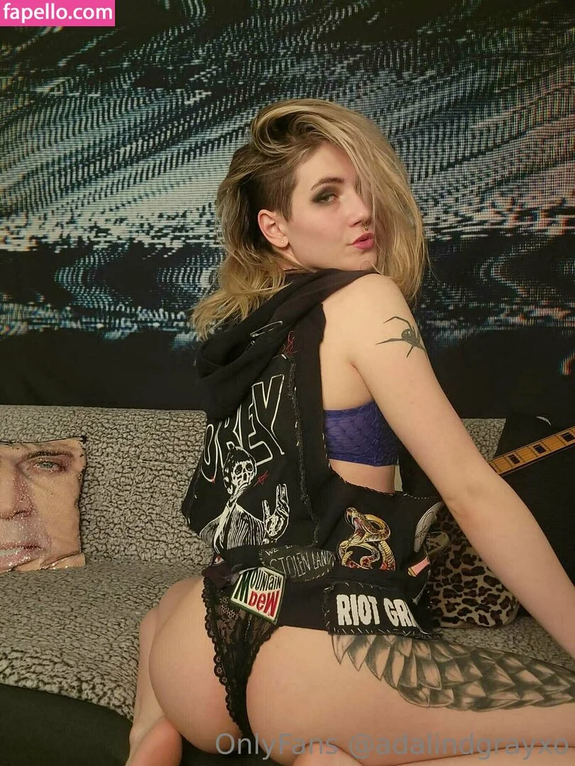 adalindgrayxo Onlyfans Photo Gallery 