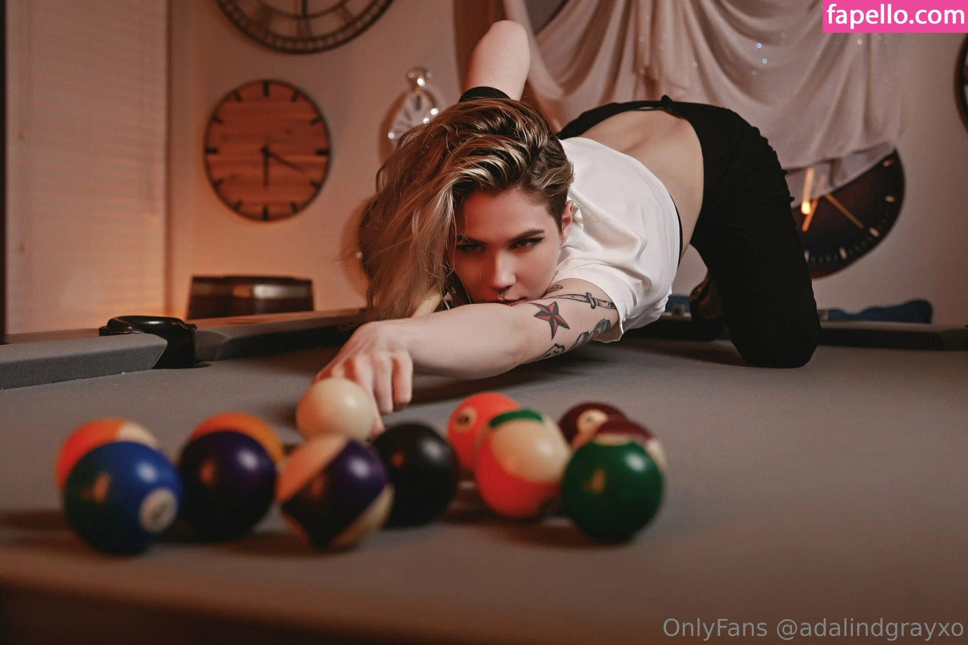 adalindgrayxo Onlyfans Photo Gallery 