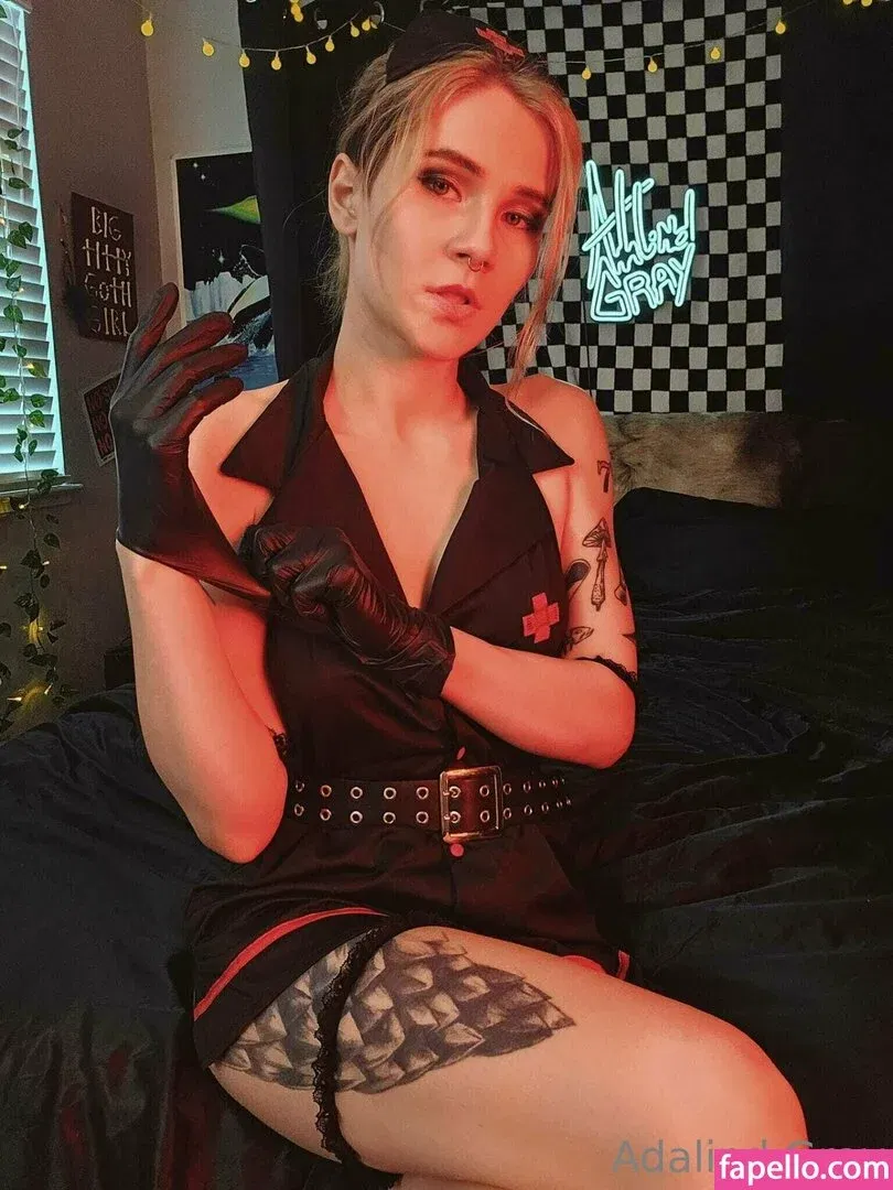 adalindgrayxo Onlyfans Photo Gallery 