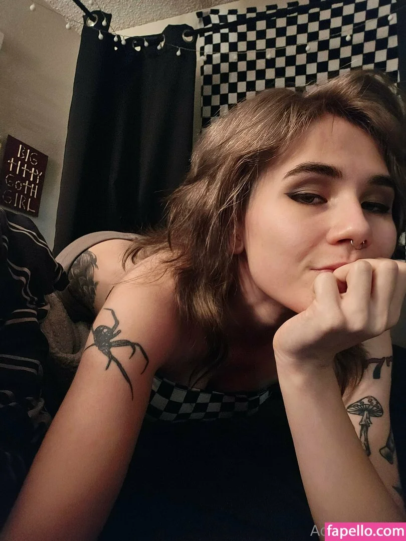 adalindgrayxo Onlyfans Photo Gallery 