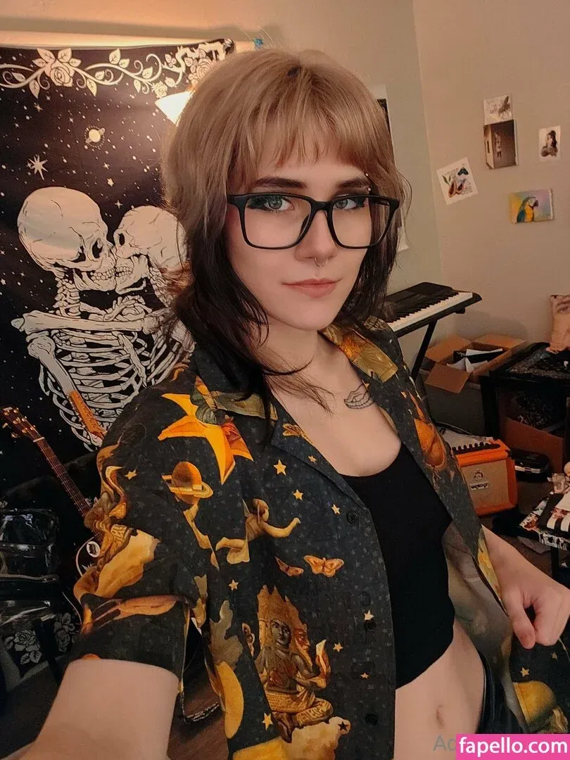 adalindgrayxo Onlyfans Photo Gallery 