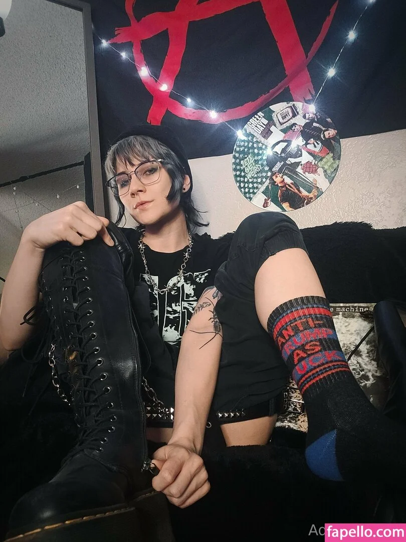 adalindgrayxo Onlyfans Photo Gallery 