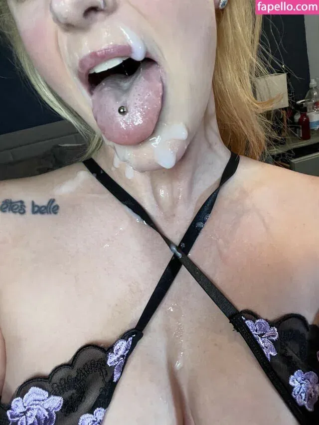 amyymikee30 Onlyfans Photo Gallery 