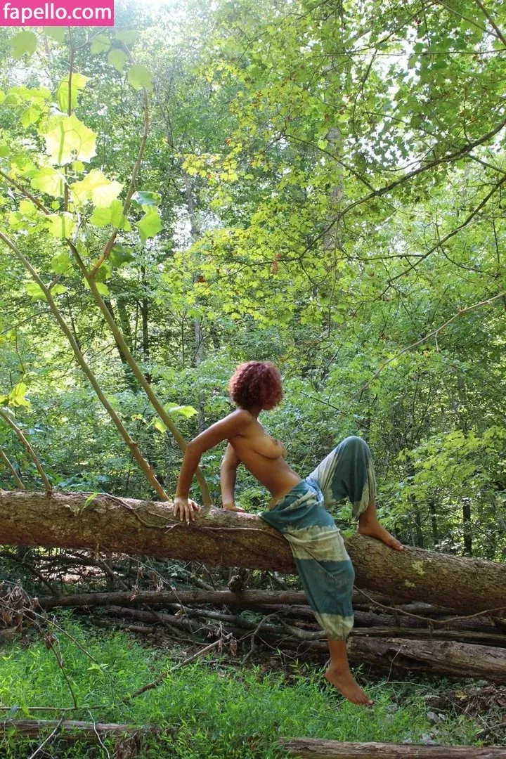 Gaia Love Onlyfans Photo Gallery 