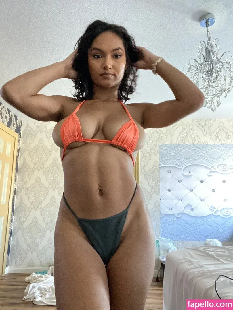 Gaia Love Onlyfans Photo Gallery 