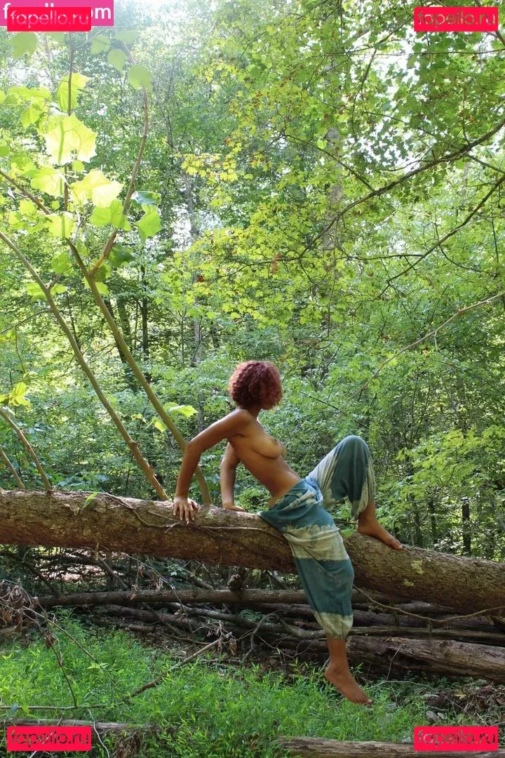 Gaia Love Onlyfans Photo Gallery 