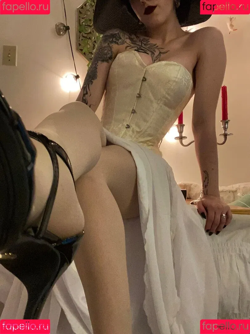 Amber The Valkyrie Onlyfans Photo Gallery 