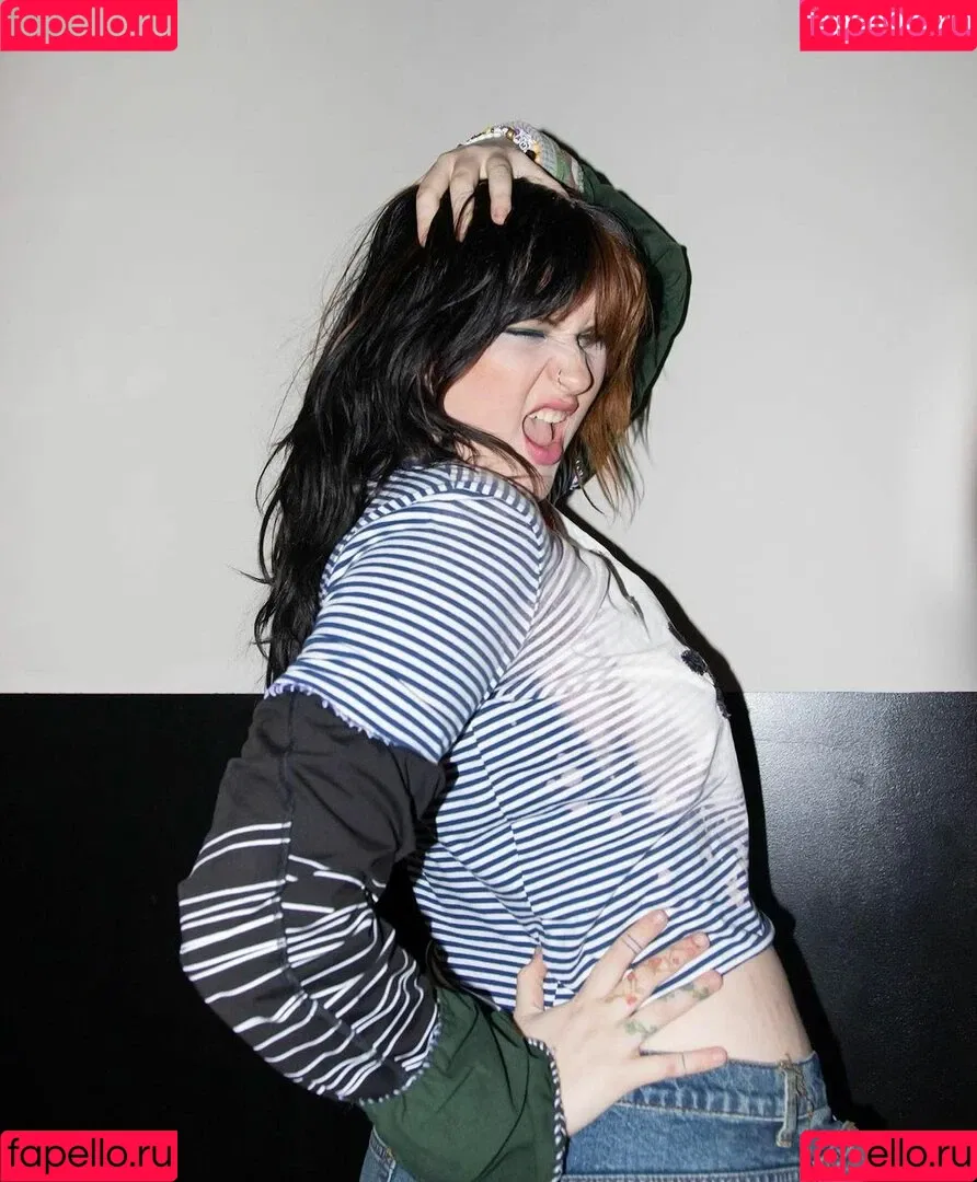 Gayle Onlyfans Photo Gallery 