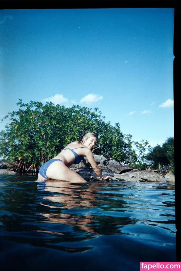 Gayle Onlyfans Photo Gallery 