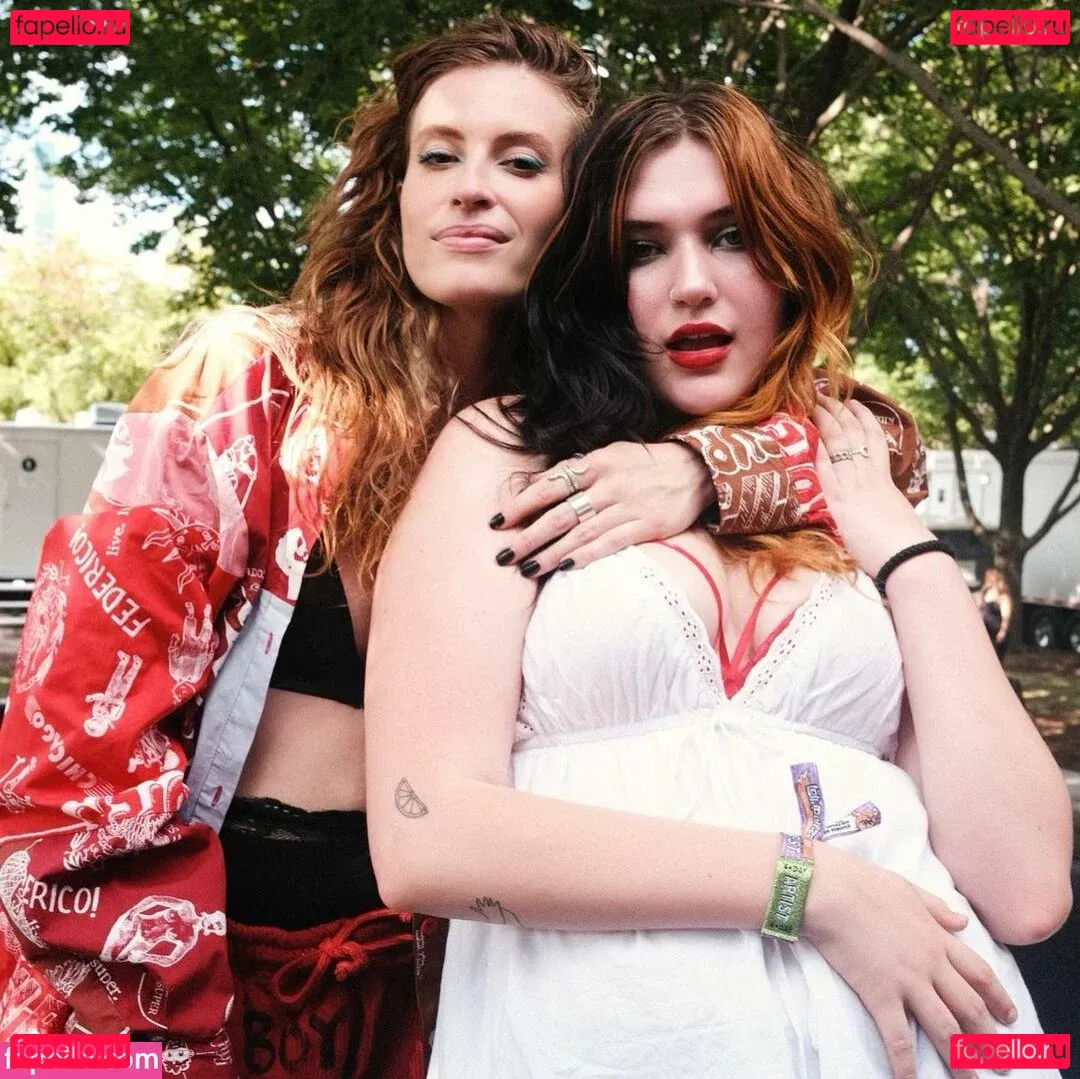 Gayle Onlyfans Photo Gallery 