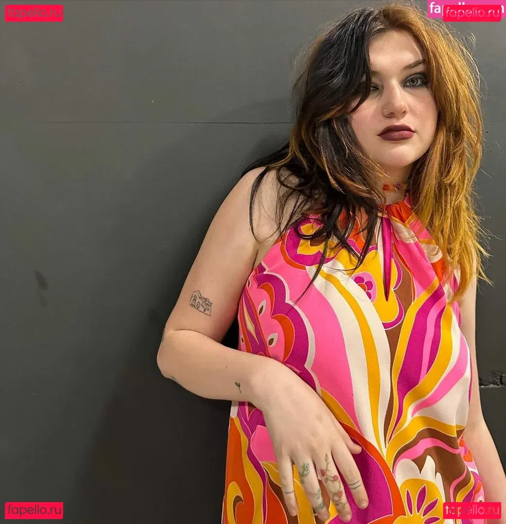 Gayle Onlyfans Photo Gallery 