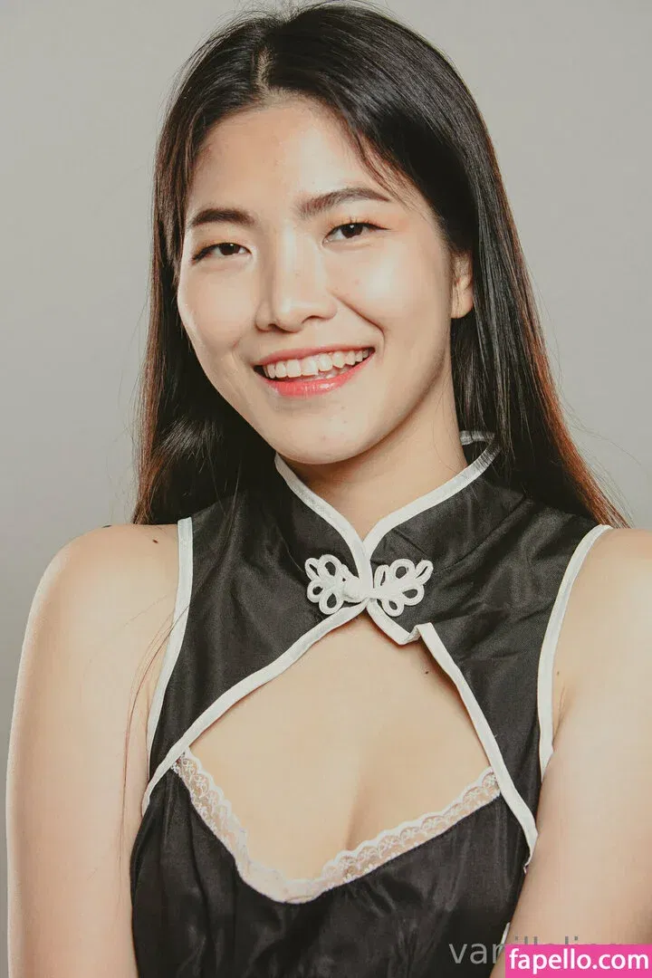 vanillalingx Onlyfans Photo Gallery 