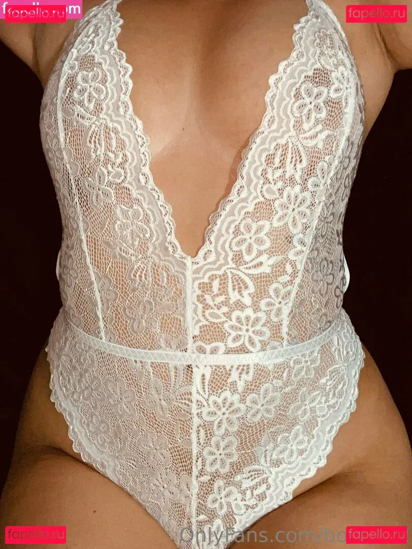 bootyl22 Onlyfans Photo Gallery 