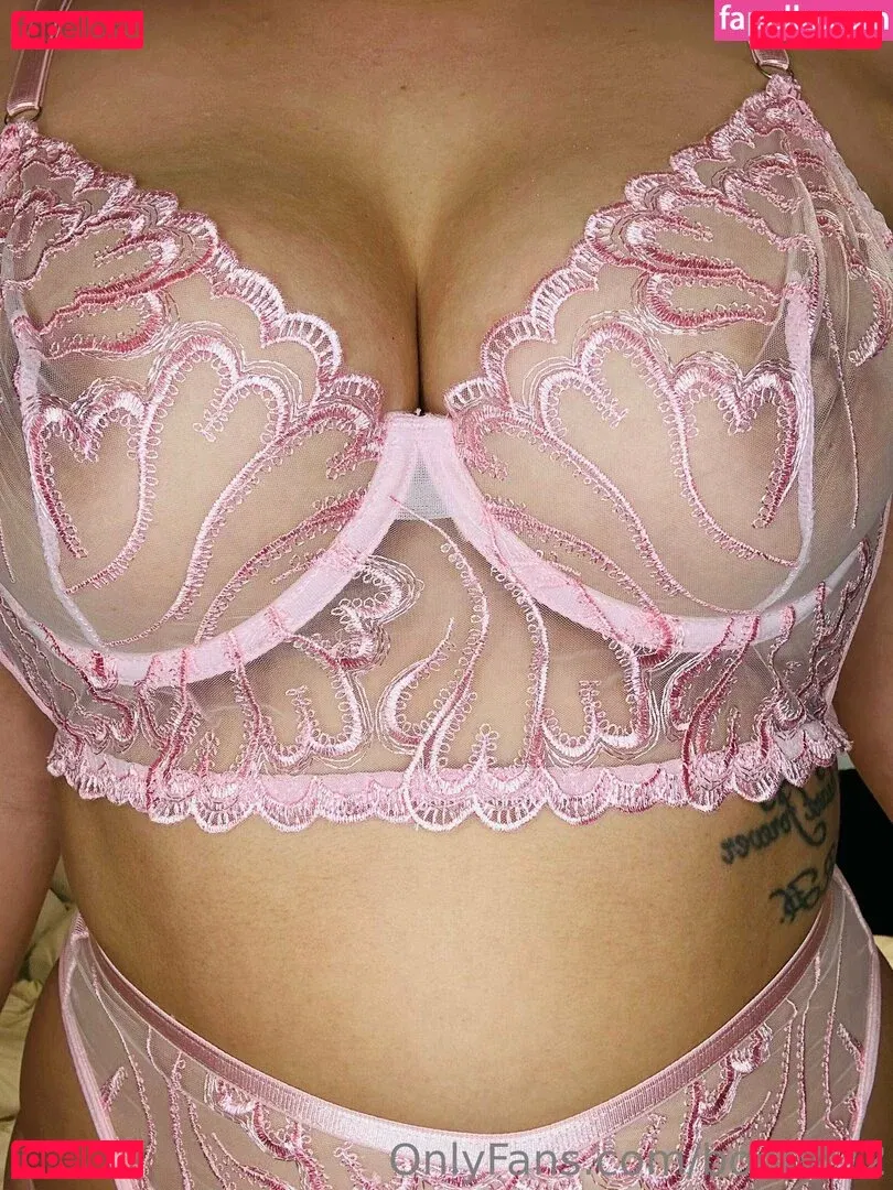 bootyl22 Onlyfans Photo Gallery 