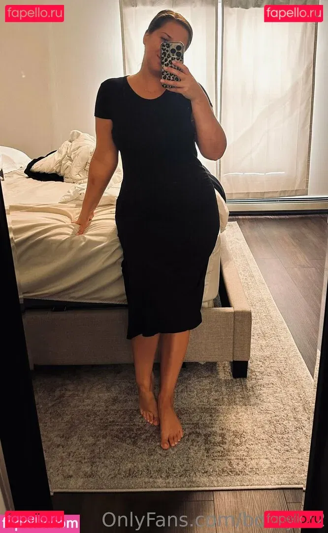 bootyl22 Onlyfans Photo Gallery 