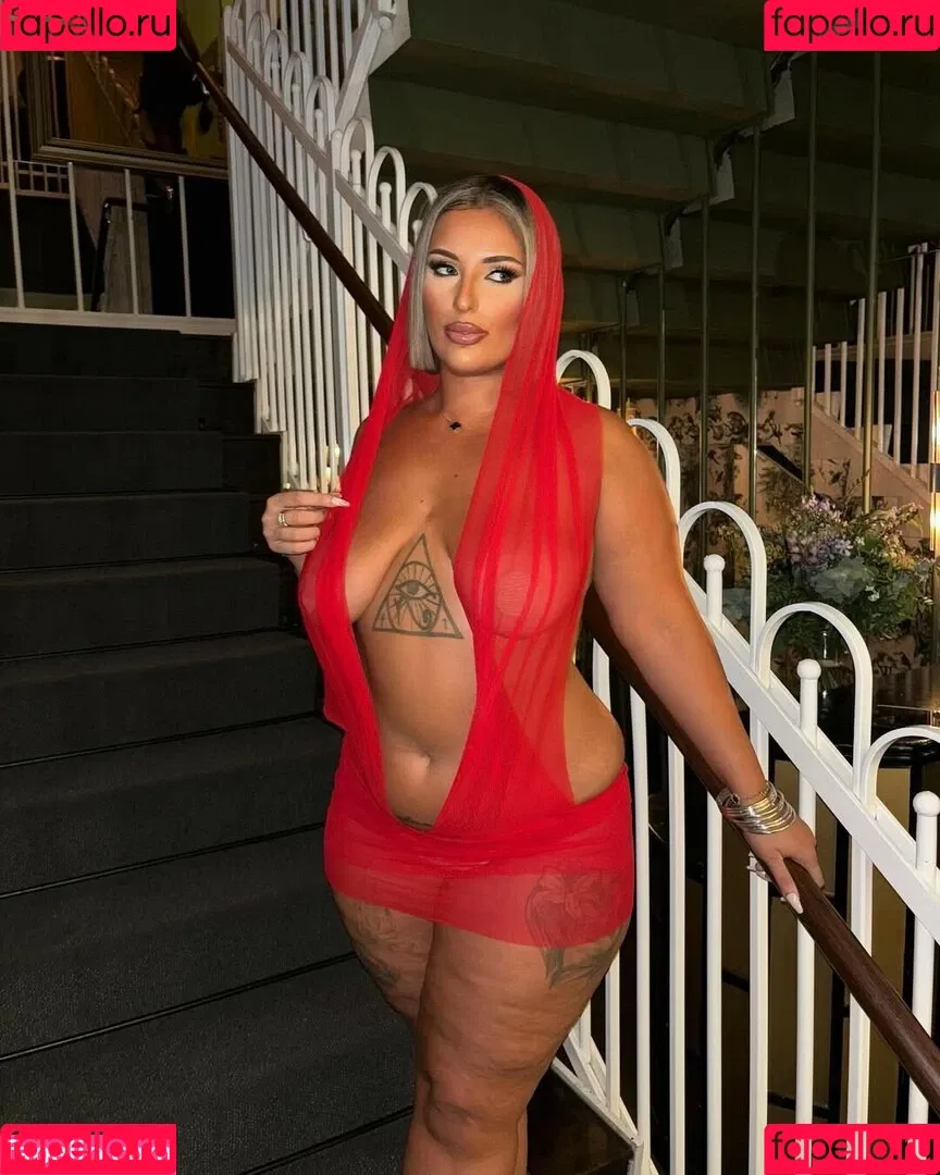 Ioana Deea | withloveio Onlyfans Photo Gallery 
