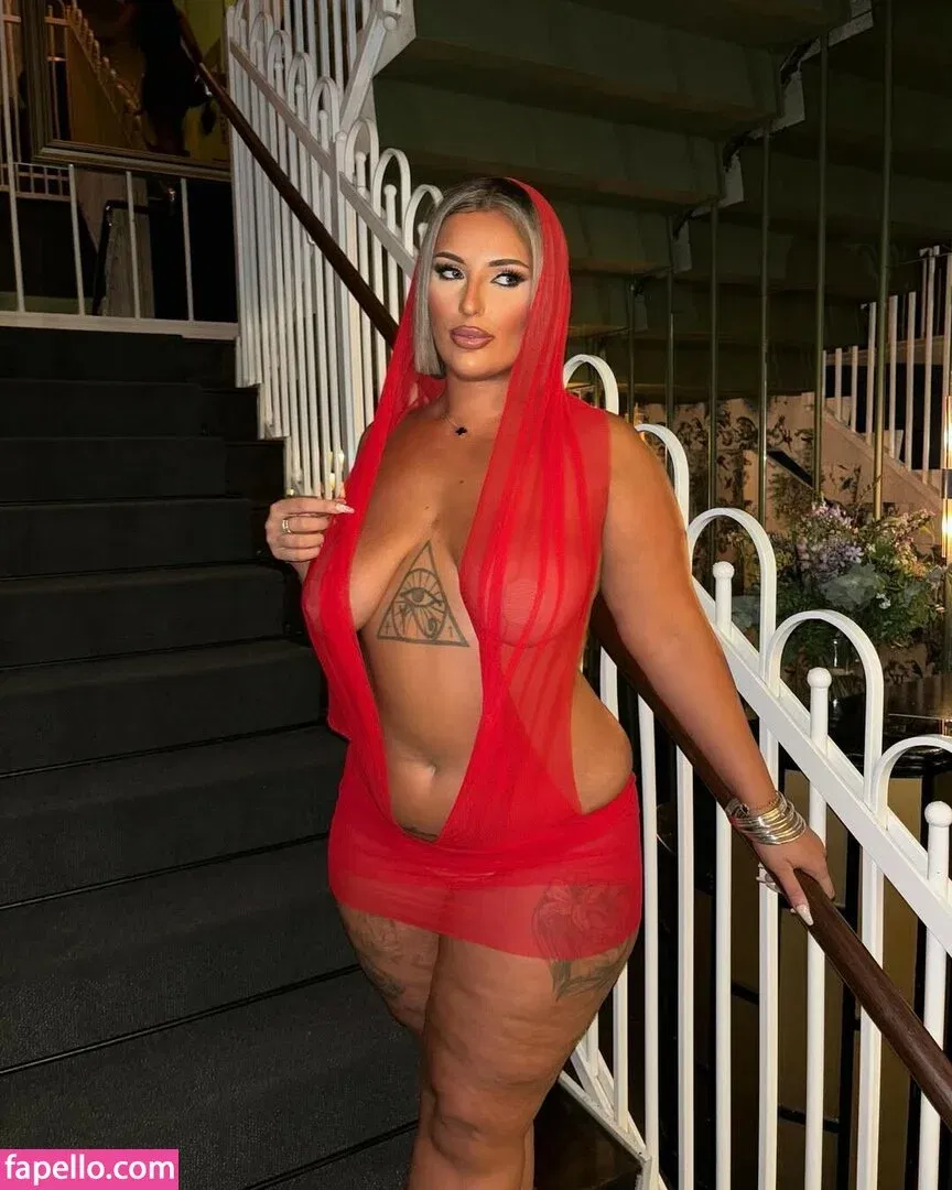 Ioana Deea | withloveio Onlyfans Photo Gallery 