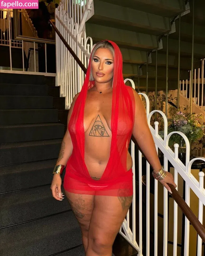 Ioana Deea | withloveio Onlyfans Photo Gallery 