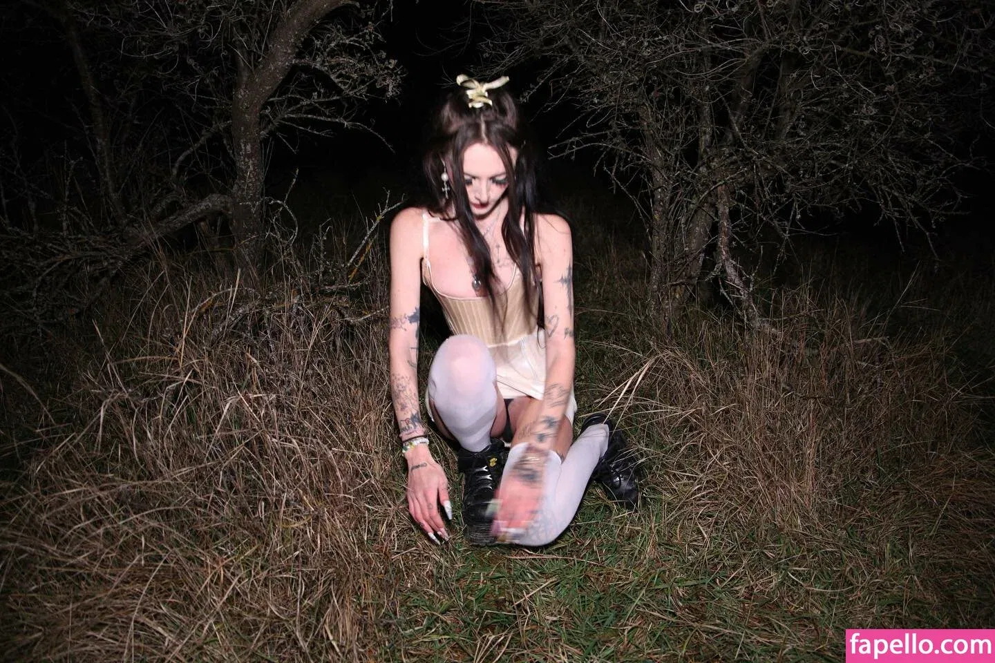 C0m9ts Onlyfans Photo Gallery 