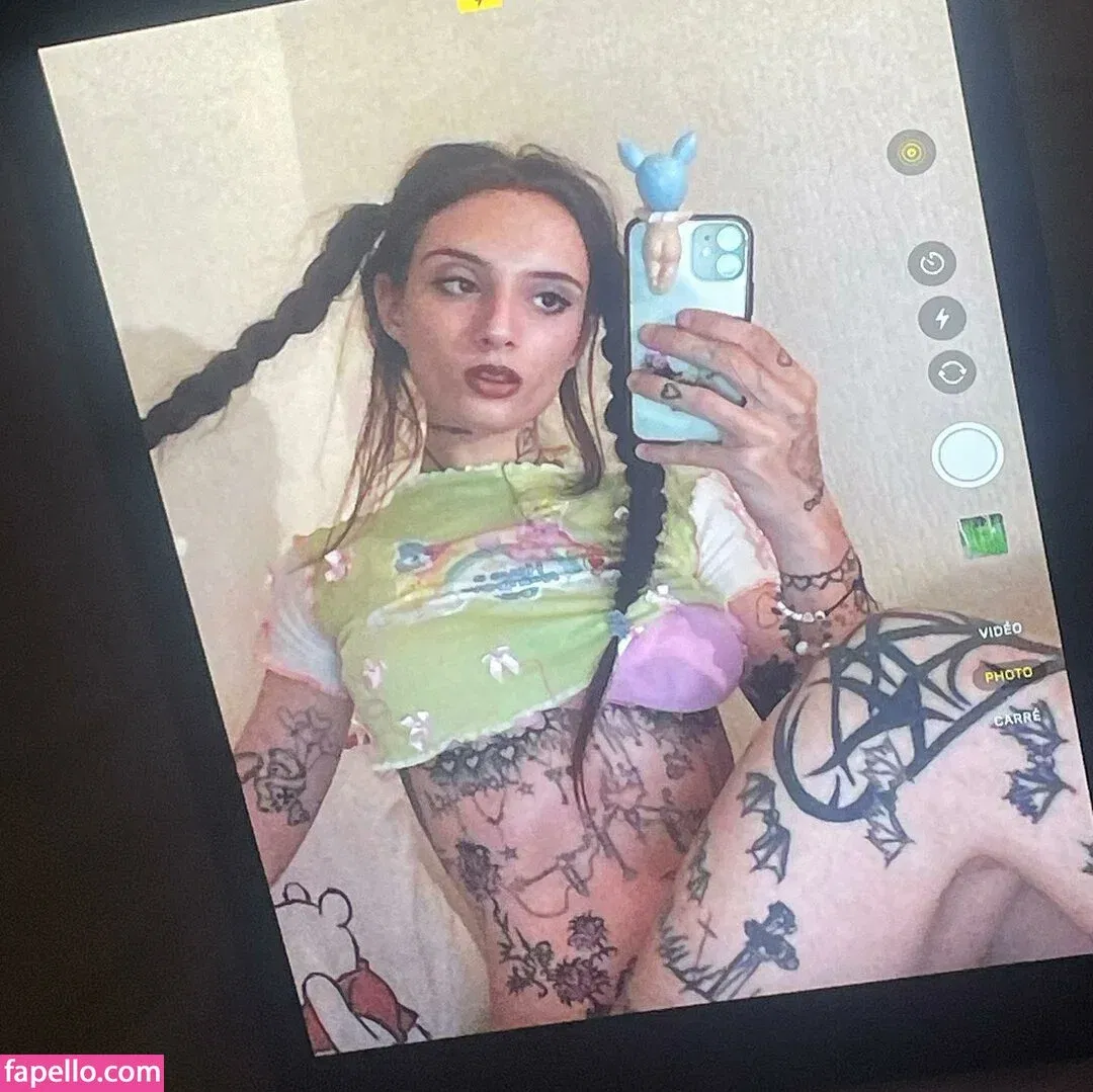 C0m9ts Onlyfans Photo Gallery 