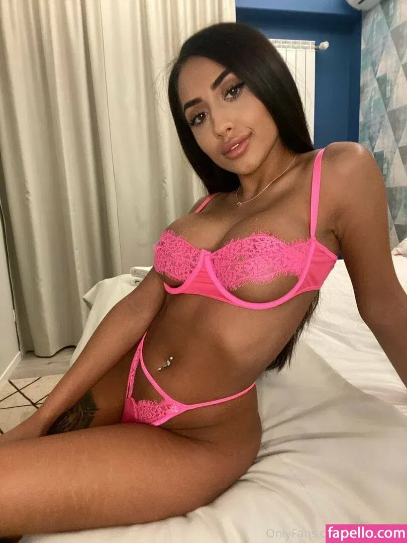 lunnastarr Onlyfans Photo Gallery 