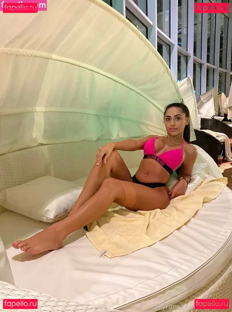 lunnastarr Onlyfans Photo Gallery 