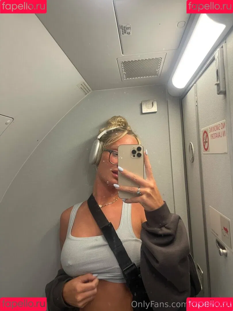 Lexie Wilcox & Lanie Wilcox / xoxolexie & xoxolanie Onlyfans Photo Gallery 