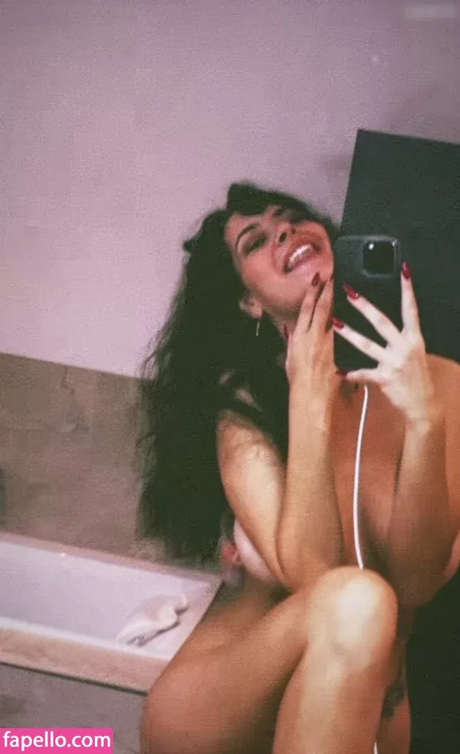 Jana Esser Onlyfans Photo Gallery 