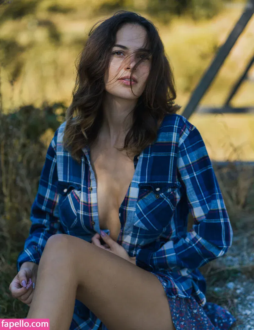 Jana Esser Onlyfans Photo Gallery 