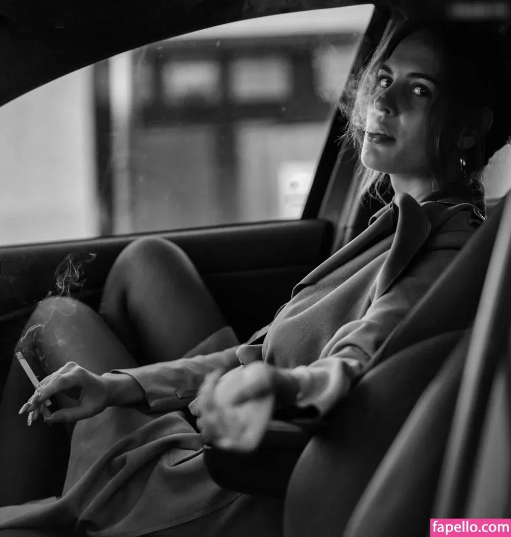 Jana Esser Onlyfans Photo Gallery 