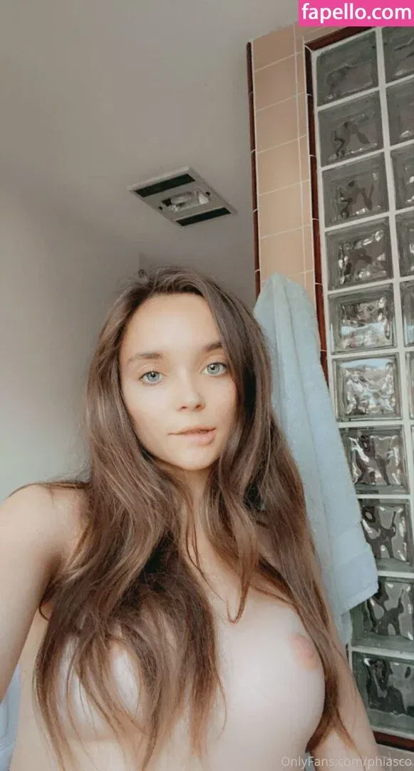 peachykaix Onlyfans Photo Gallery 