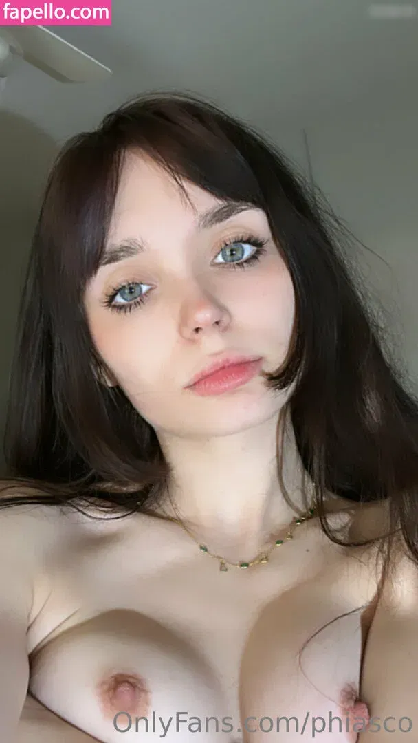 peachykaix Onlyfans Photo Gallery 