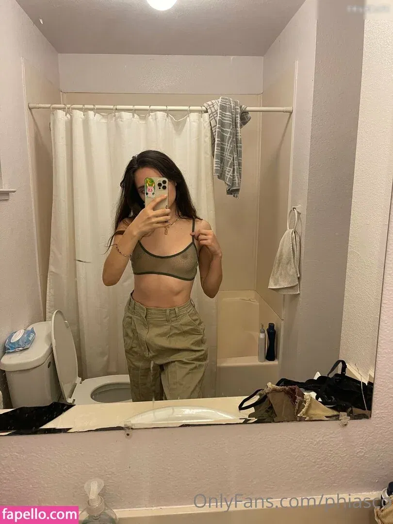 peachykaix Onlyfans Photo Gallery 