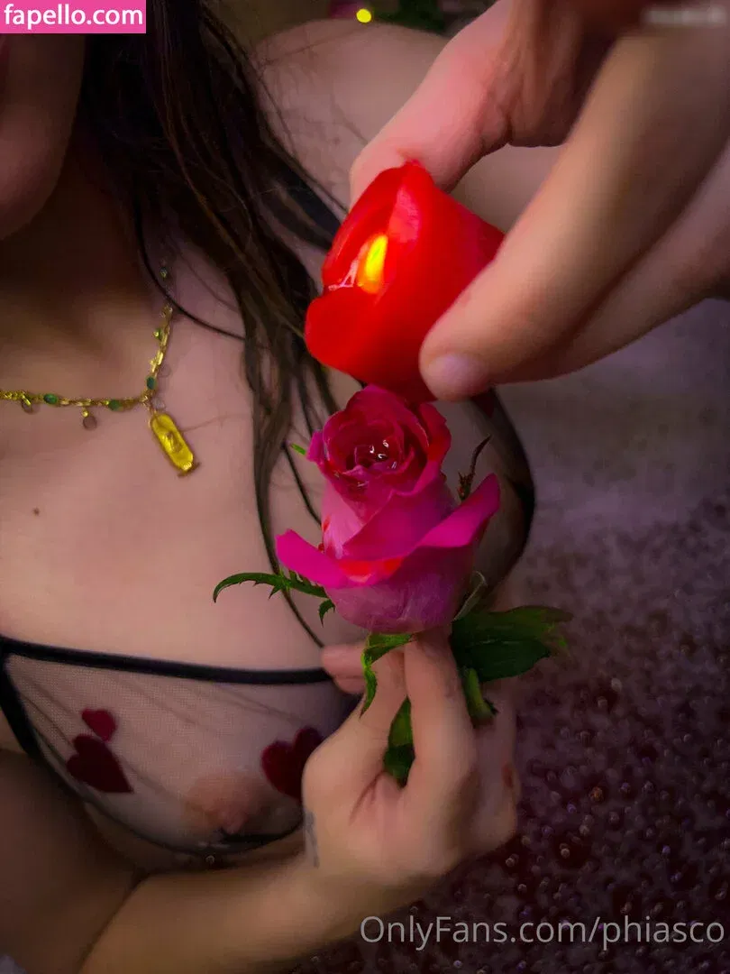 peachykaix Onlyfans Photo Gallery 