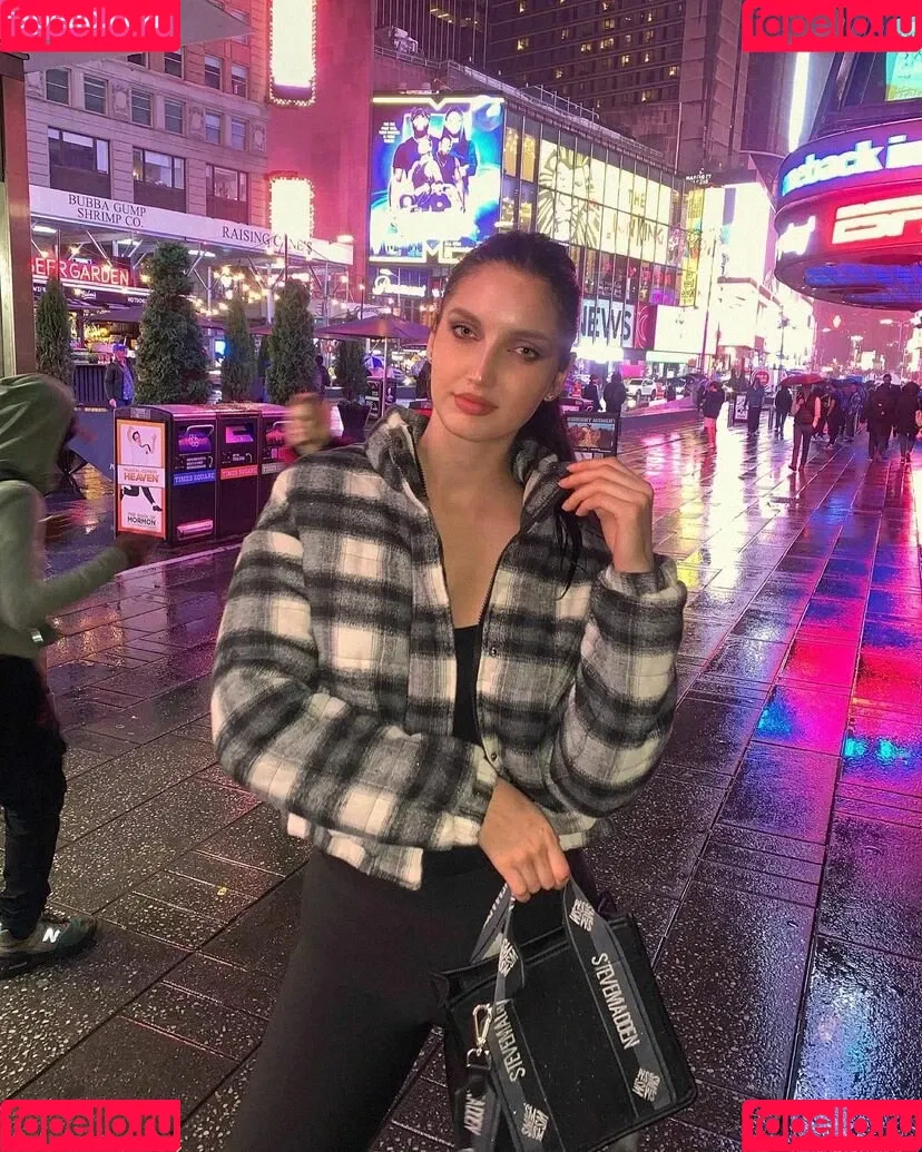 Anca Bellu Onlyfans Photo Gallery 