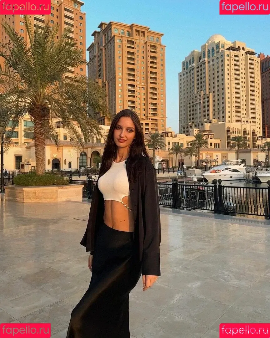 Anca Bellu Onlyfans Photo Gallery 