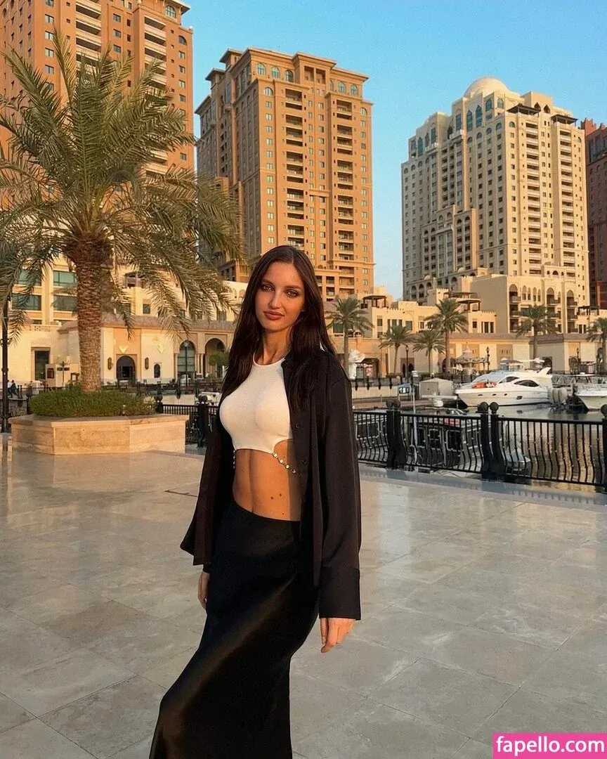 Anca Bellu Onlyfans Photo Gallery 