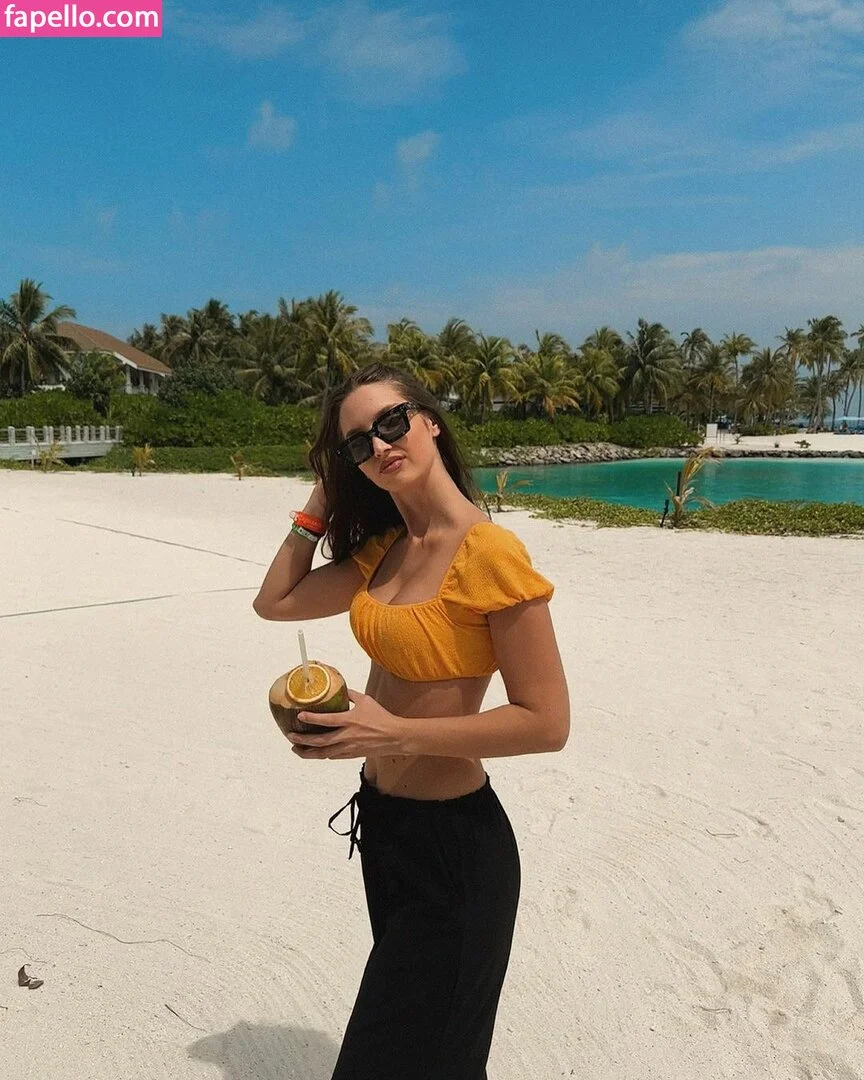 Anca Bellu Onlyfans Photo Gallery 