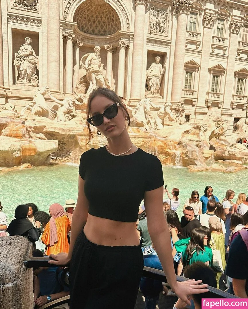 Anca Bellu Onlyfans Photo Gallery 