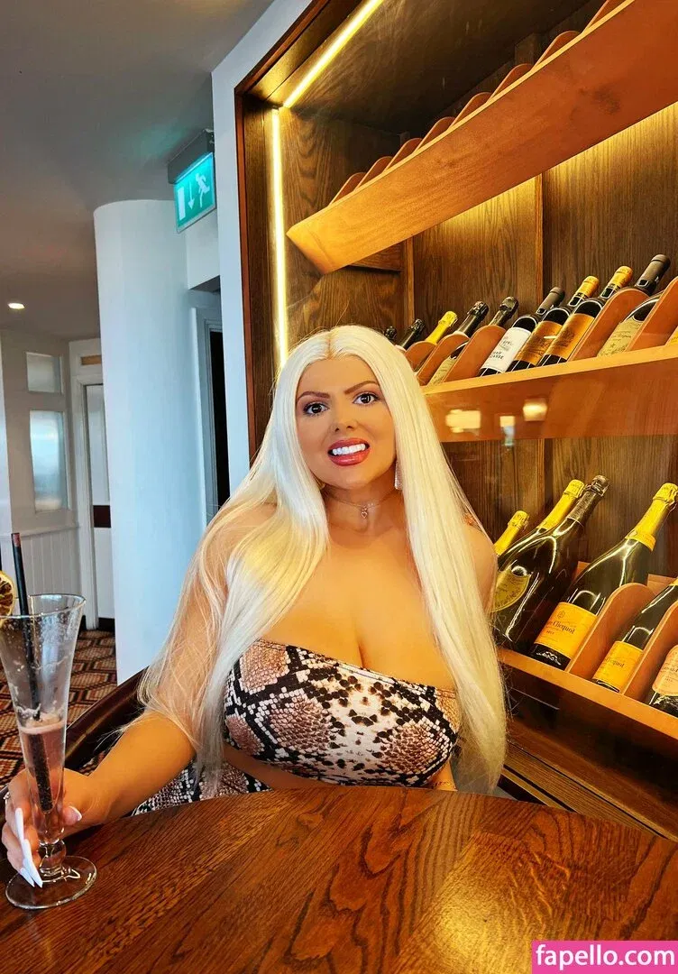 Jade Lyne Onlyfans Photo Gallery 