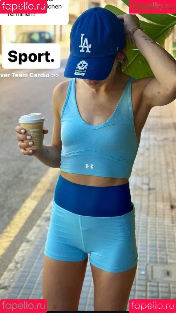 Jana Wosnitza Onlyfans Photo Gallery 