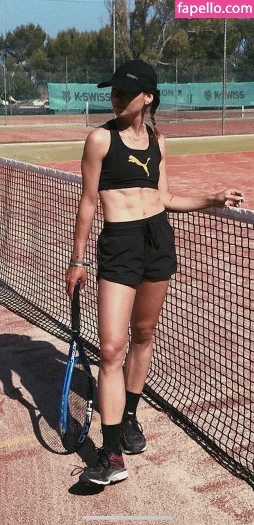 Jana Wosnitza Onlyfans Photo Gallery 